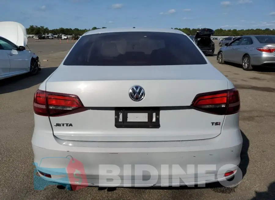 3VW2B7AJ7HM324488 Photo# 6