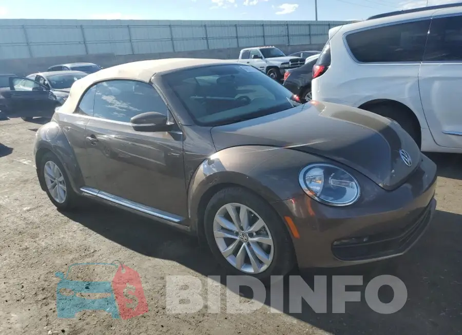 3VW517AT3FM819088 Photo# 4