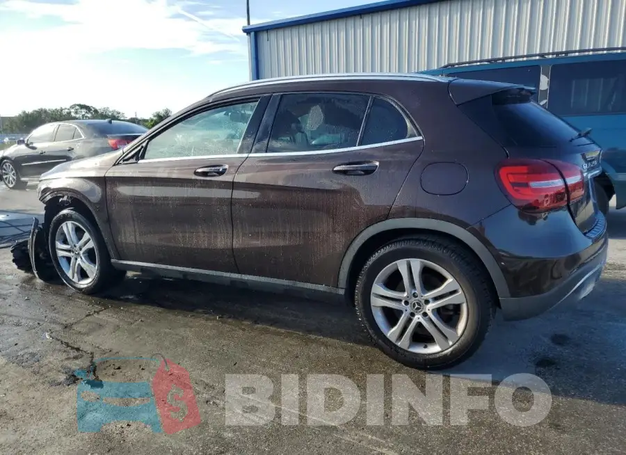 WDCTG4EB7JJ488718 Photo# 2