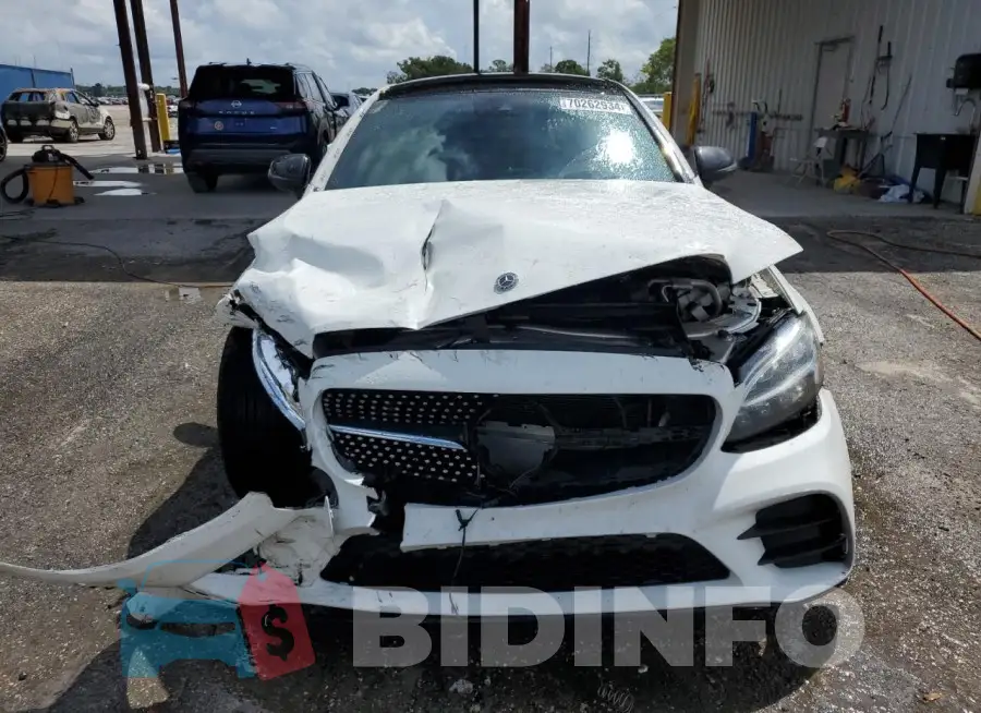 WDDWJ8DBXKF813076 Photo# 5
