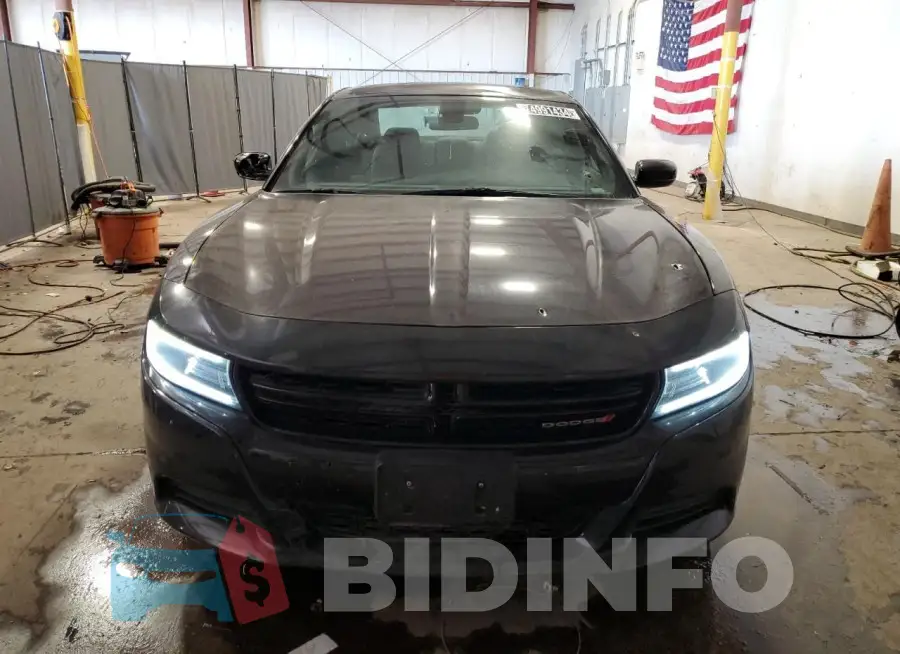2C3CDXBGXKH658156 Photo# 5