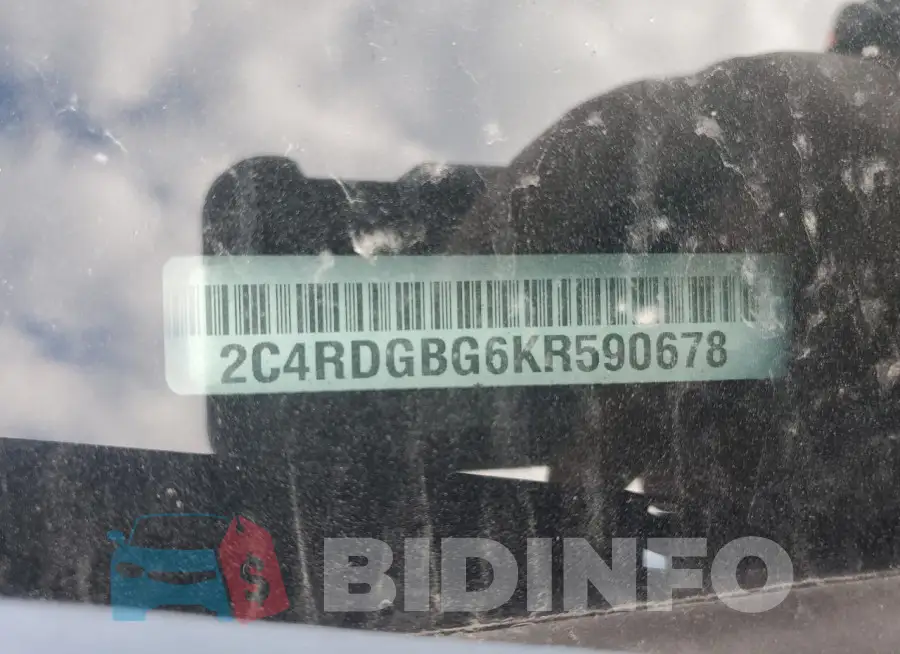 2C4RDGBG6KR590678 Photo# 14