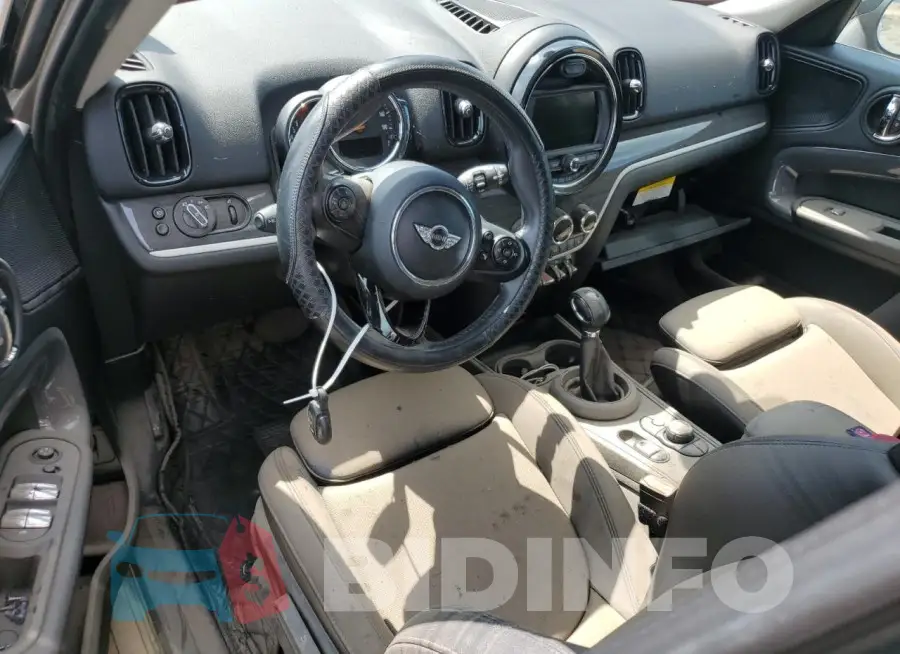 WMZYT5C38J3D82939 Photo# 8
