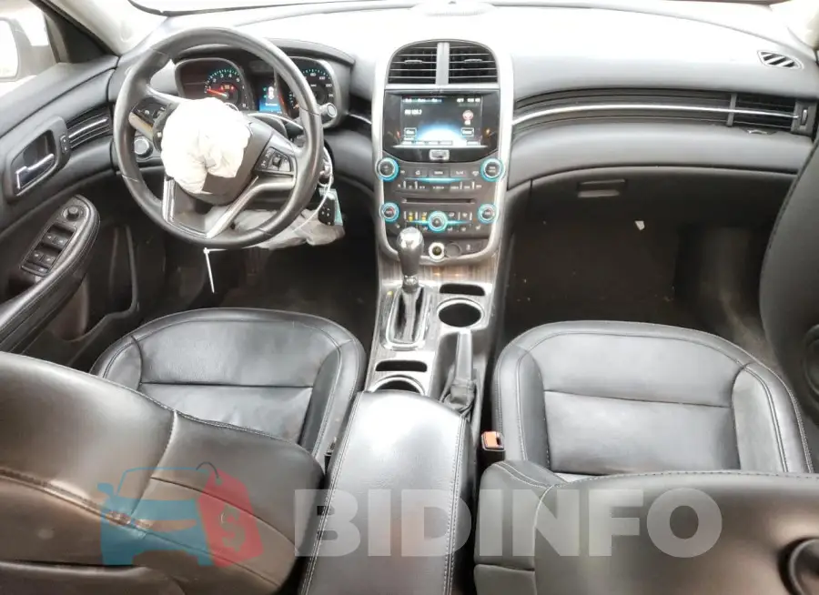 1G11F5SL3FF343827 Photo# 8