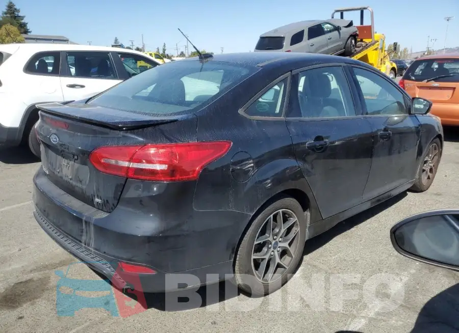 1FADP3F23GL396074 Photo# 3