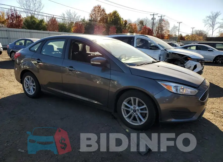 1FADP3F27GL227935 Photo# 4