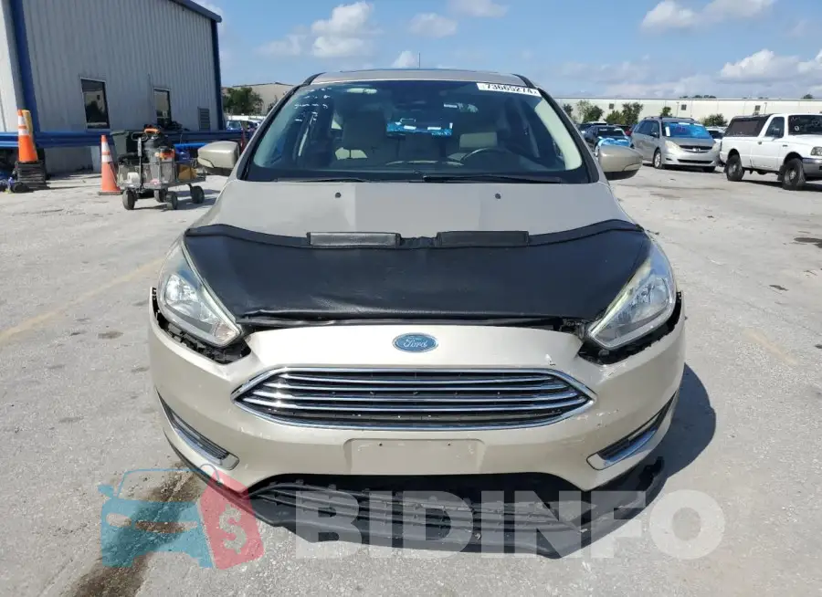 1FADP3N25JL247190 Photo# 5
