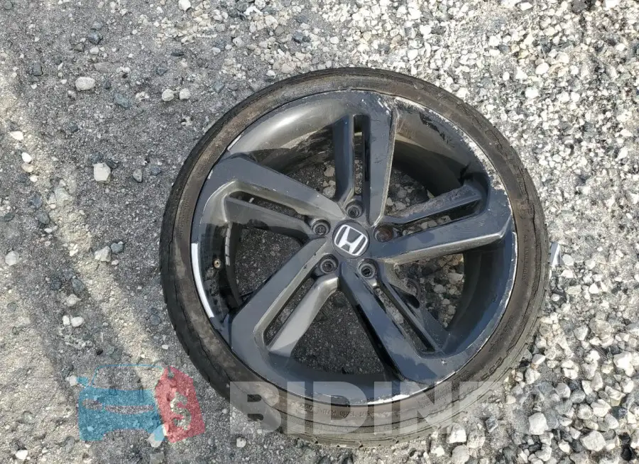 1HGCV2F3XLA006982 Photo# 12