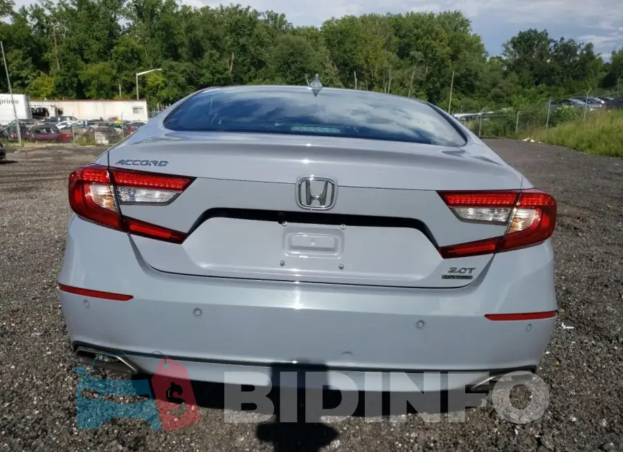 1HGCV2F90MA018404 Photo# 6