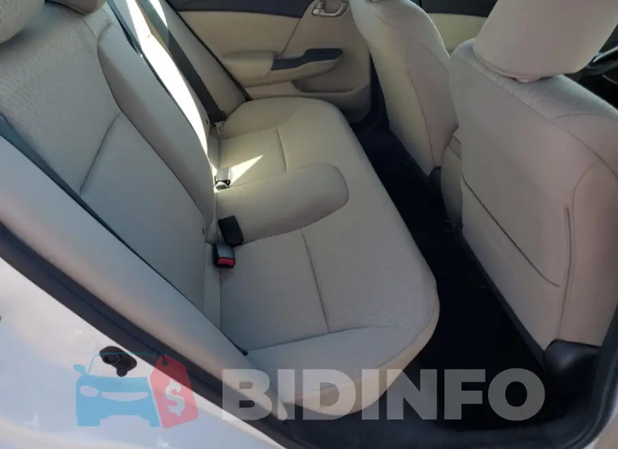 2HGFB2F77FH528127 Photo# 10