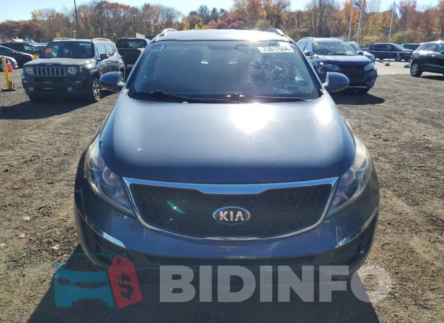 KNDPB3AC9G7794419 Photo# 5