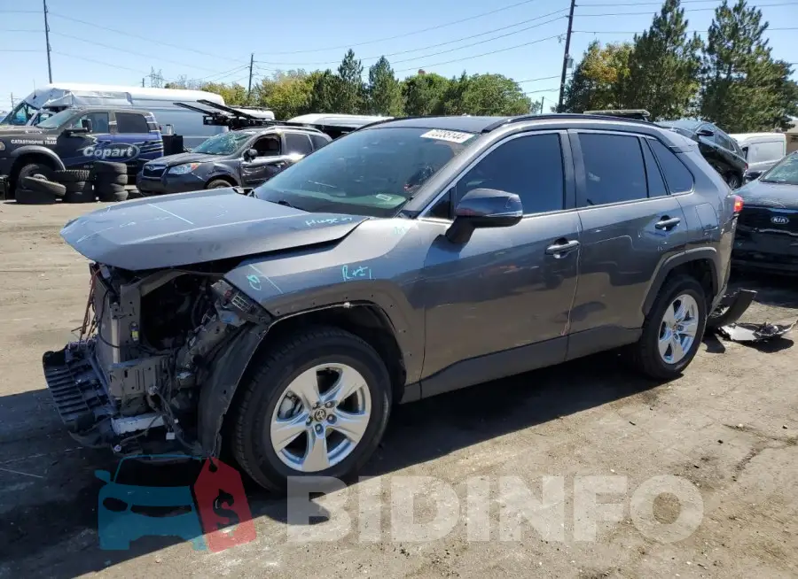 2T3P1RFV8MC224106 Photo# 1