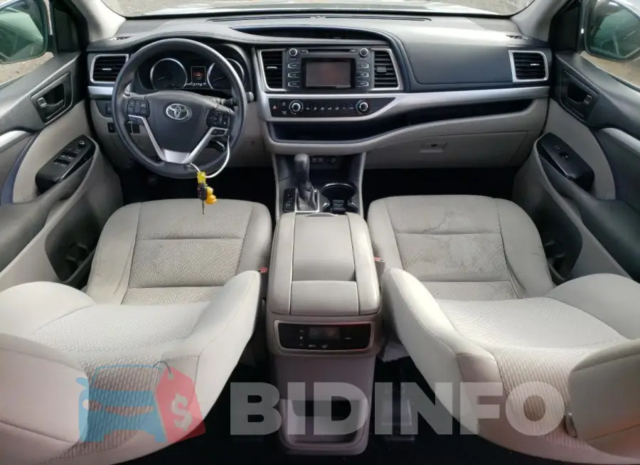 5TDZZRFH4JS241735 Photo# 8