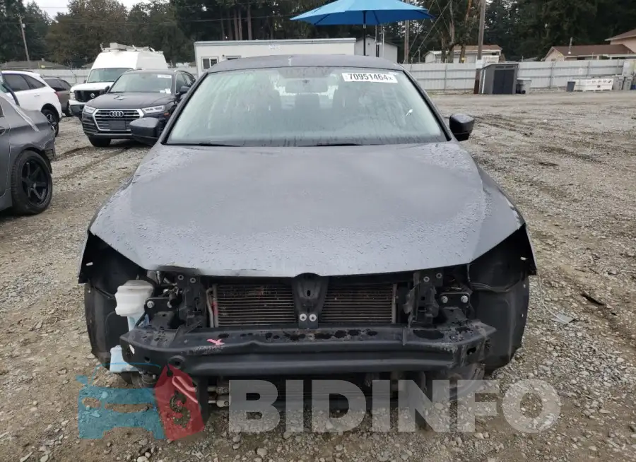 3VW2B7AJ9JM258287 Photo# 5