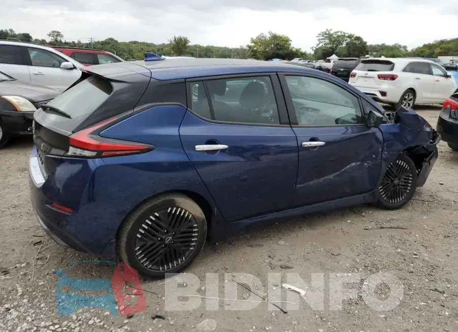 1N4CZ1CV1PC551813 Photo# 3