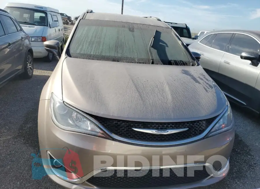 2C4RC1BG7HR609943 Photo# 5