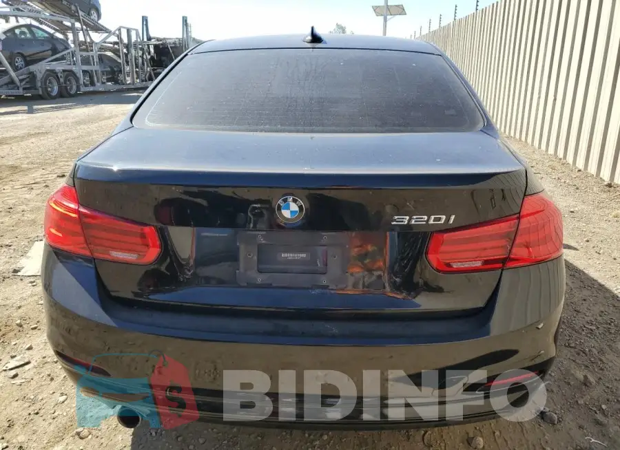 WBA8A9C52GK618721 Photo# 6