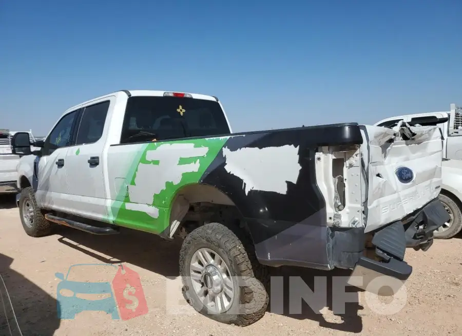 1FT7W2B60KEC10582 Photo# 2