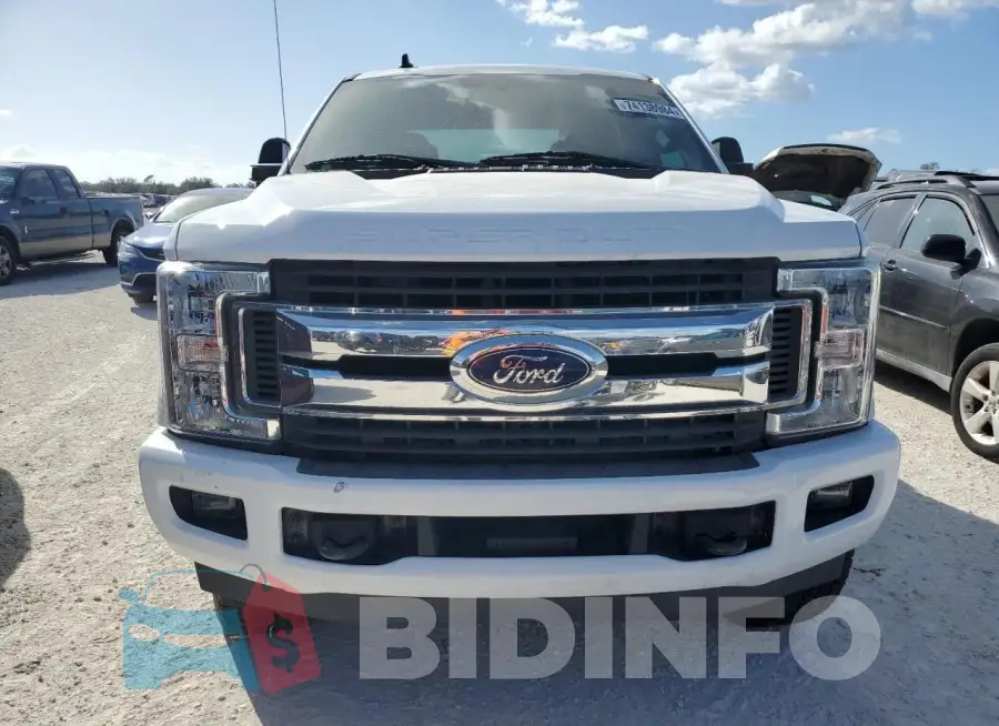 1FT7W2BT0KED42697 Photo# 5