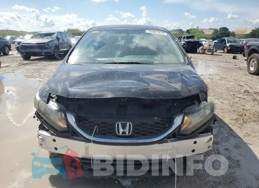 19XFB2F58FE104786 Photo# 5