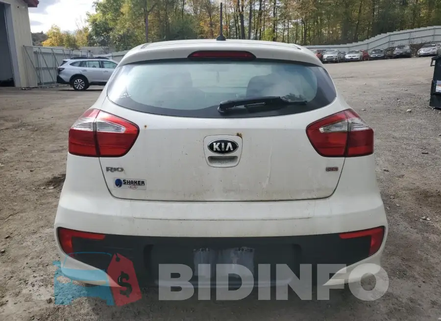 KNADM5A34G6640065 Photo# 6
