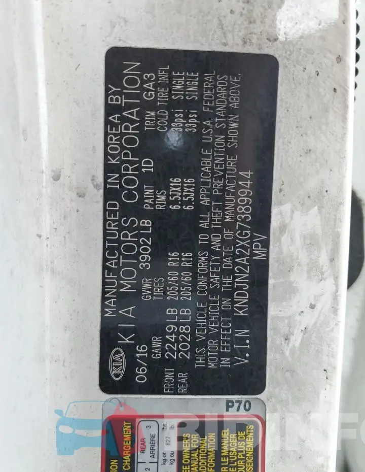 KNDJN2A2XG7389944 Photo# 13