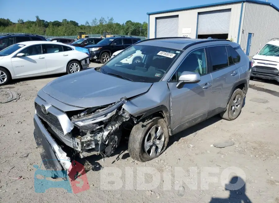 2T3P1RFV8NC258533 Photo# 1