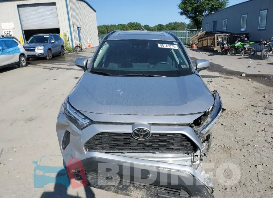 2T3P1RFV8NC258533 Photo# 5