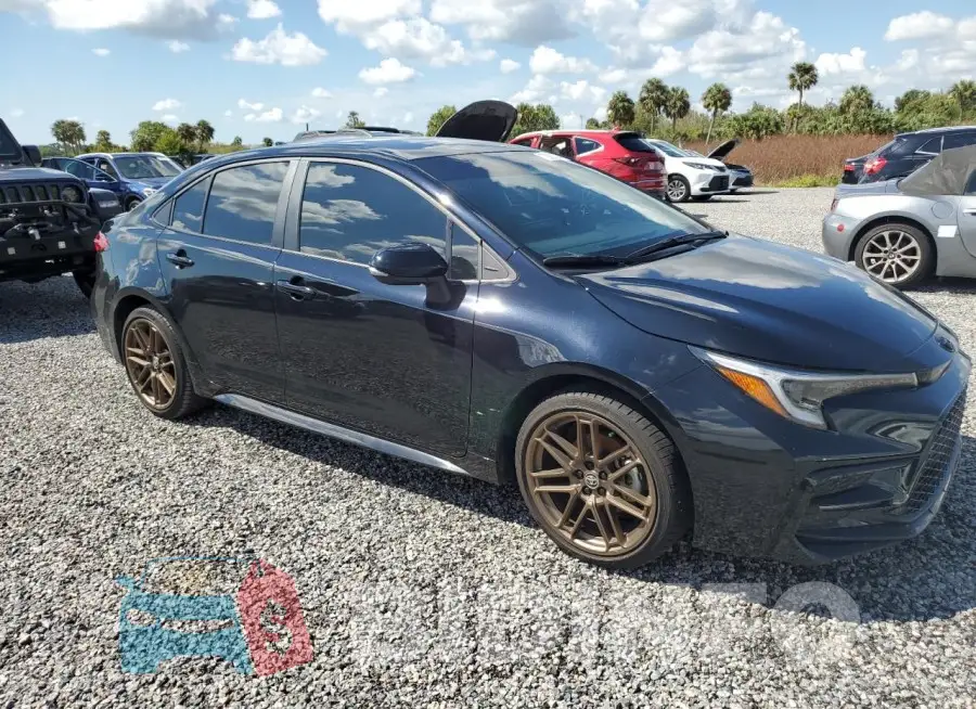 5YFB4MCE9RP188774 Photo# 4