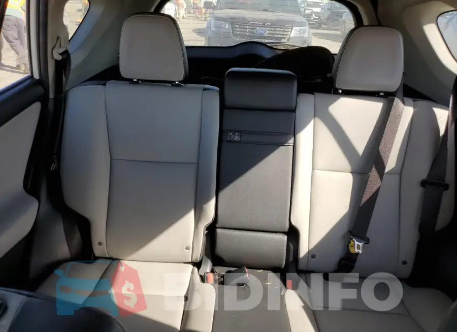 JTMDJREV8HD114257 Photo# 10