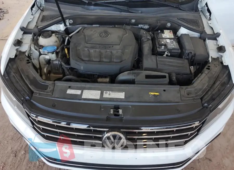 1VWLA7A33KC000715 Photo# 11