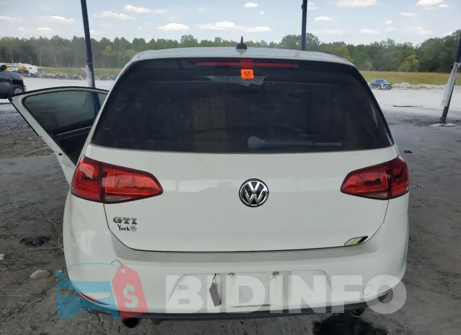 3VW4T7AU6HM074970 Photo# 6