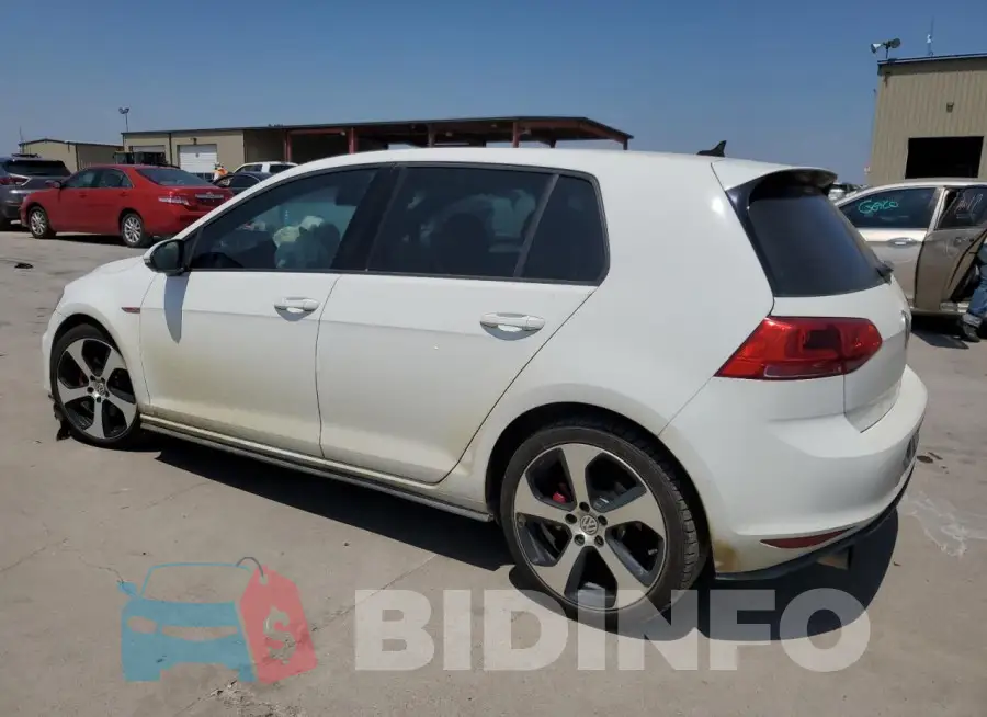 3VW5T7AU9GM024843 Photo# 2