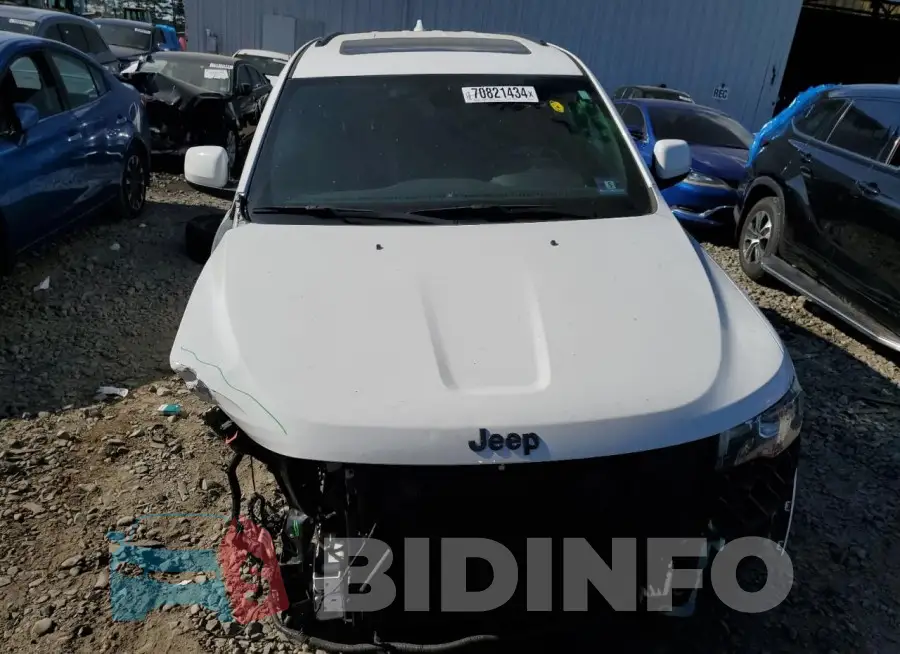 1C4RJFAG1KC670726 Photo# 5