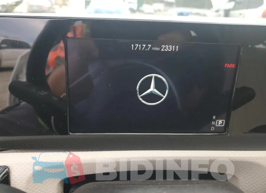 WDD3G4FB7KW005856 Photo# 9