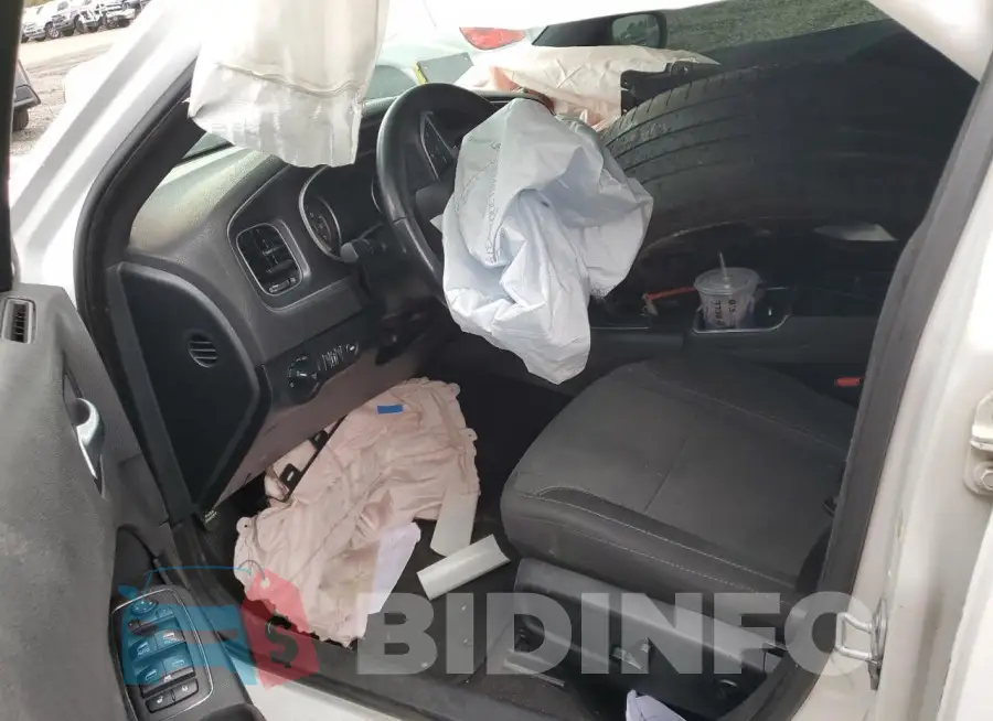 2C3CDXHG5JH162834 Photo# 8