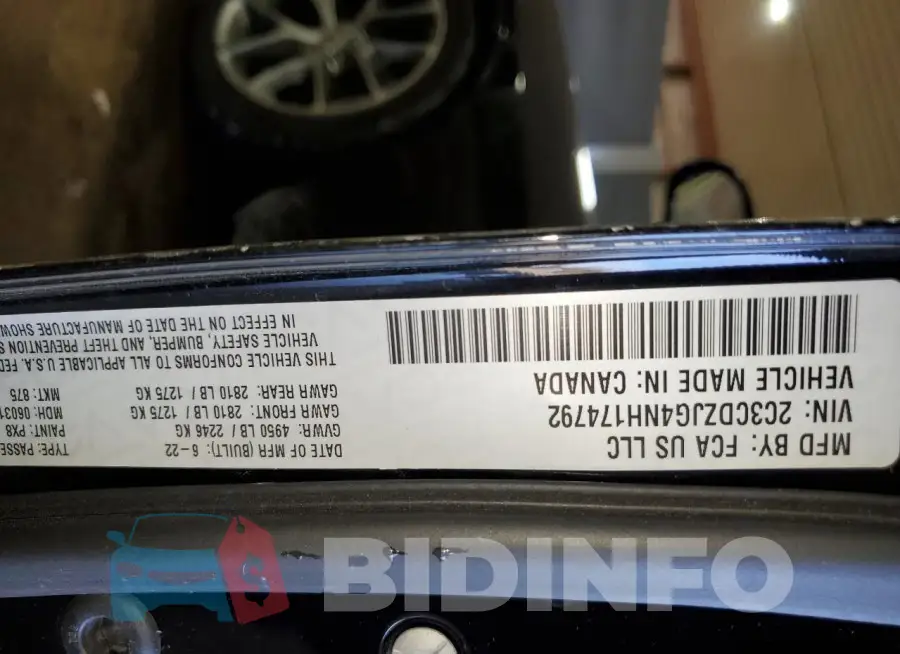 2C3CDZJG4NH174792 Photo# 12