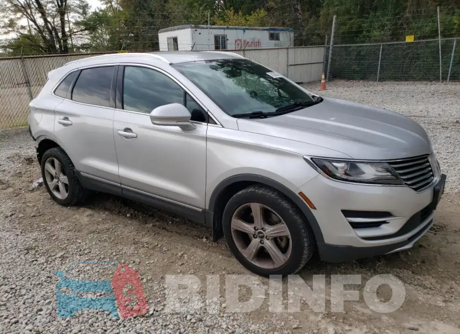 5LMCJ1C98GUJ18299 Photo# 4