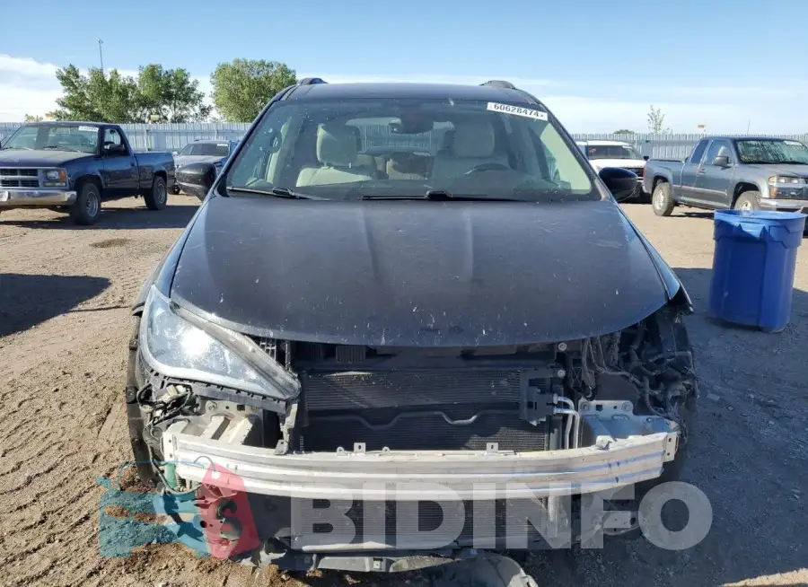 2C4RC1EG0HR763969 Photo# 5