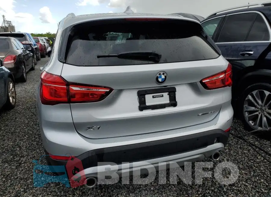 WBXJG7C0XM5S23727 Photo# 6