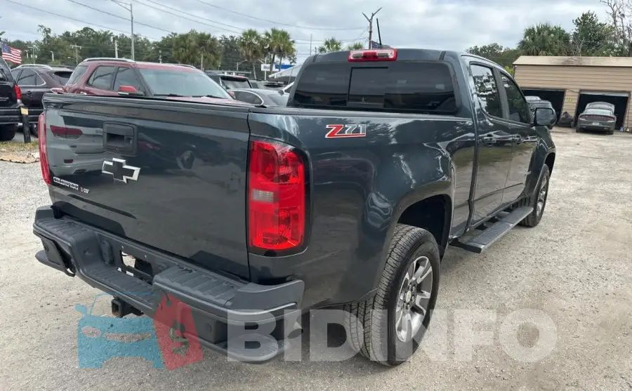 1GCGSDEN9K1120171 Photo# 4