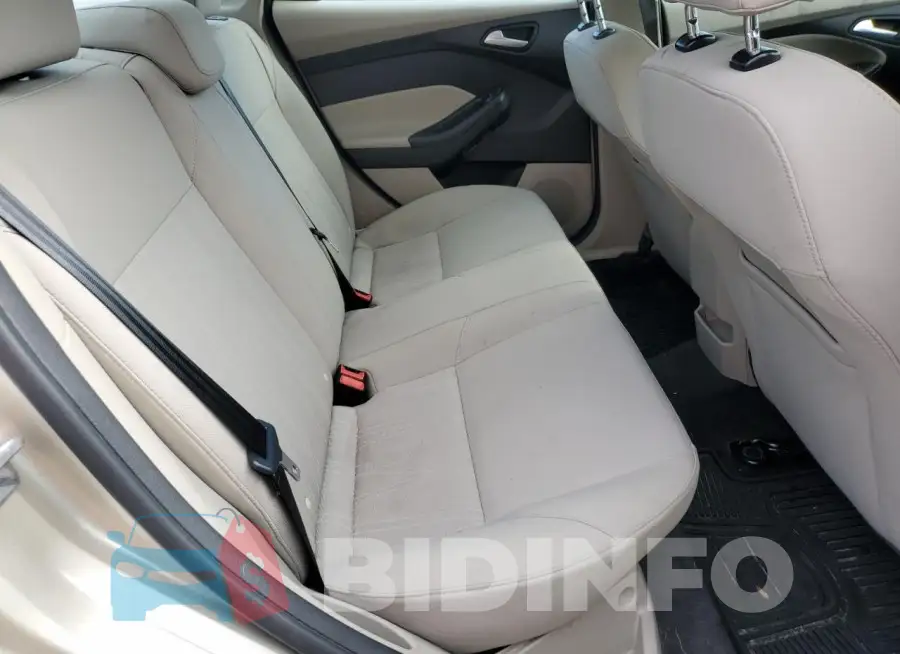 1FADP3F29HL240445 Photo# 10