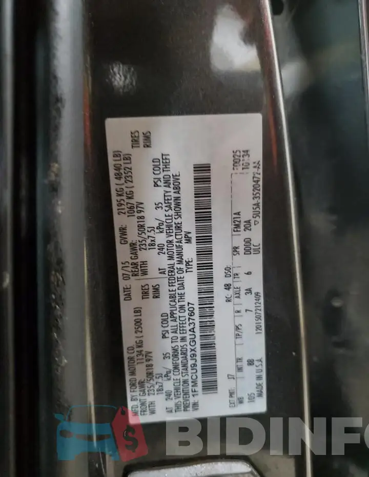 1FMCU9J9XGUA37607 Photo# 14