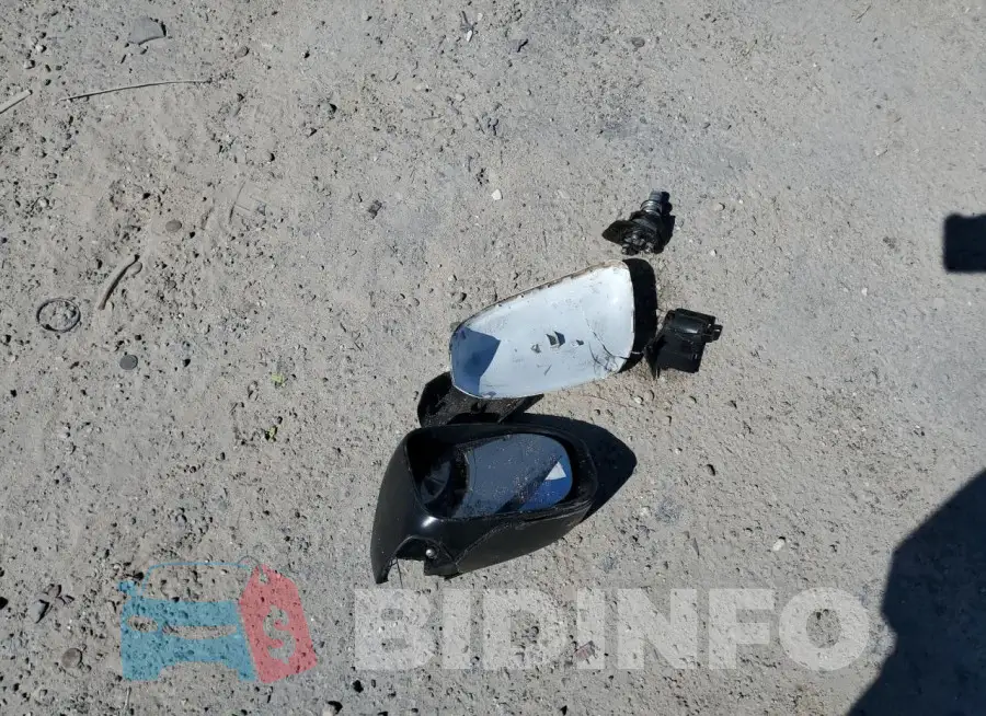 19XFB2E53FE012423 Photo# 12