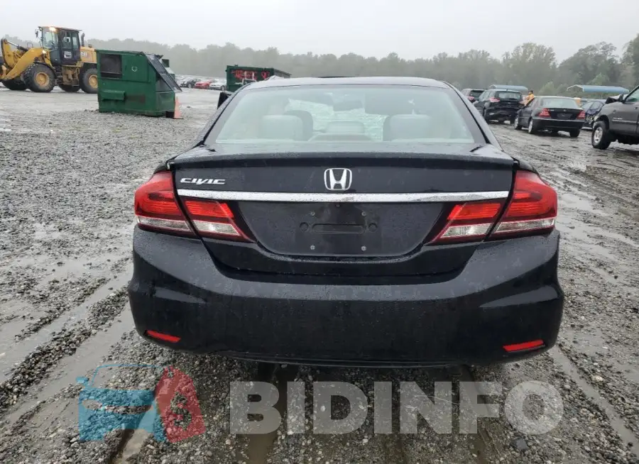 19XFB2F83FE000409 Photo# 6