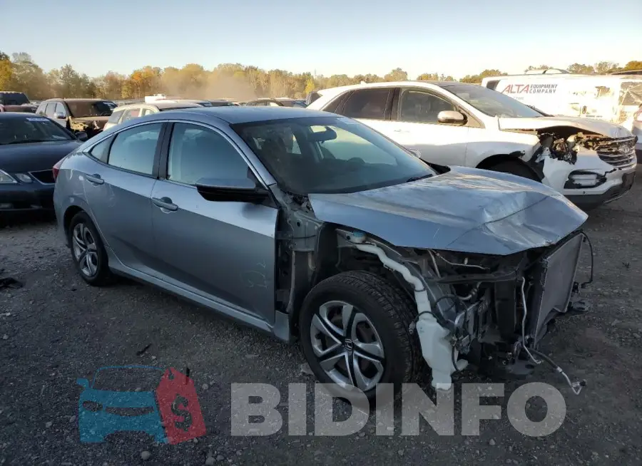 19XFC2F53GE012158 Photo# 4
