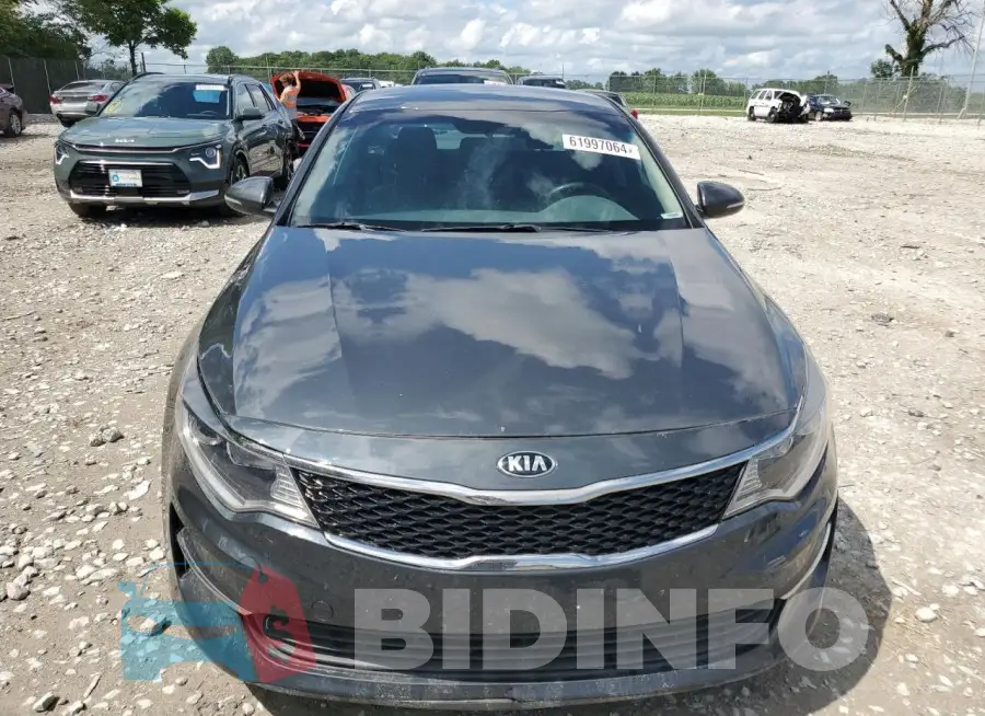 KNAGT4L39G5072425 Photo# 5