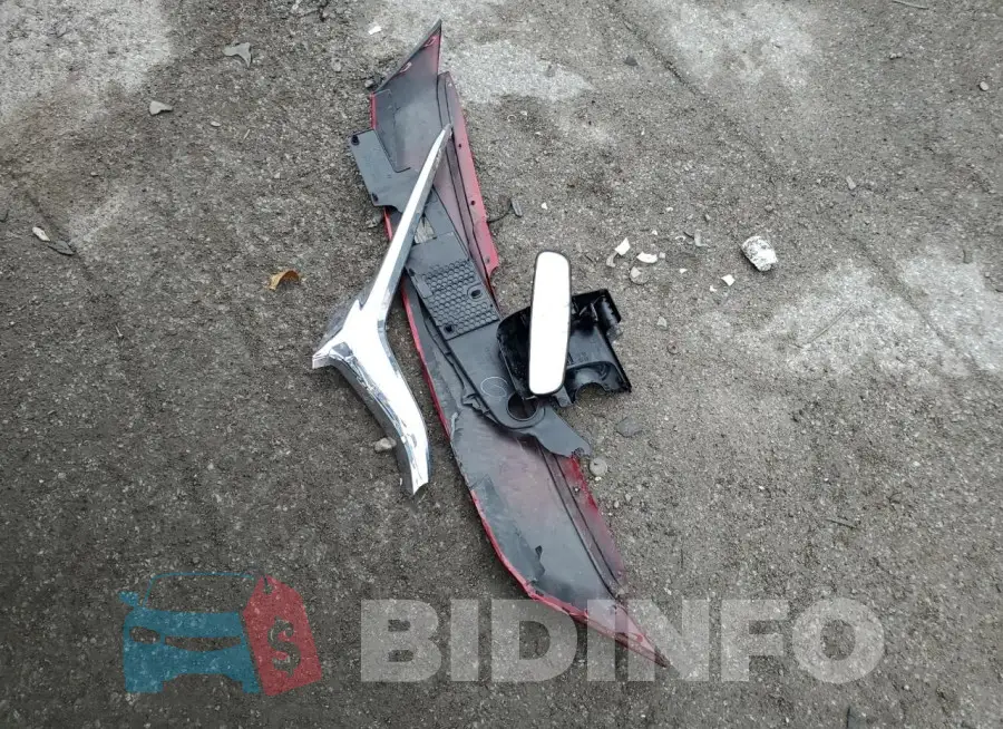 JM1GL1VM7M1612137 Photo# 12