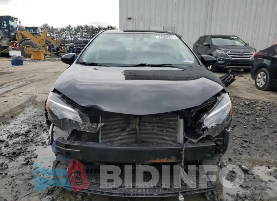 2T1BURHE3KC218945 Photo# 5