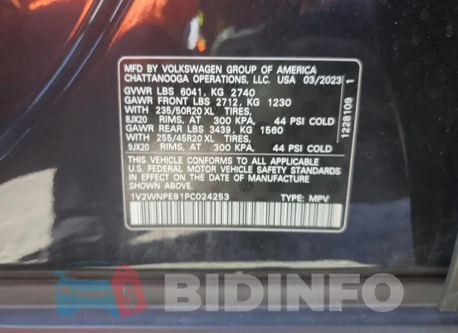 1V2WNPE81PC024253 Photo# 13